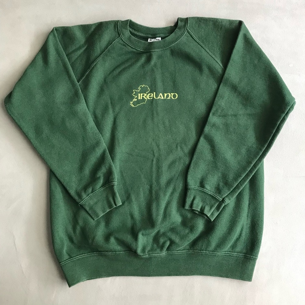 Vintage Kids Crewneck Ireland Sweatshirt in Green - Fruit of the Loom